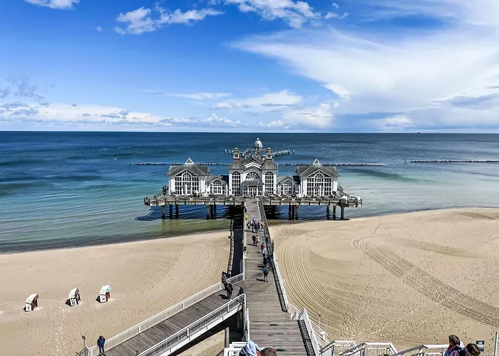 Strandnahe Meerselig Mit Balkon By Interhome